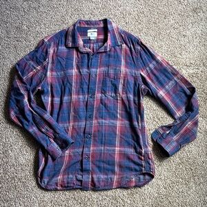 Old Navy Men's Casual Plaid Shirt - Navy and Burgundy